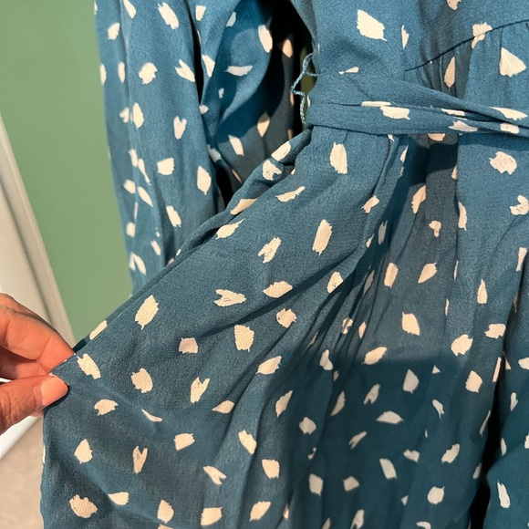 NWT LOFT Romper - Picture 4 of 4